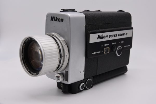 Secondhand-cine-cameras - Nikon-Super-Zoom-8