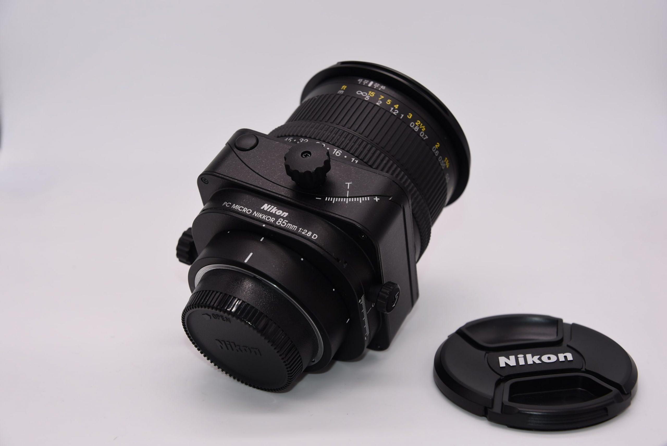 激安 pc micro nikkor 85mm 1:2.8D
